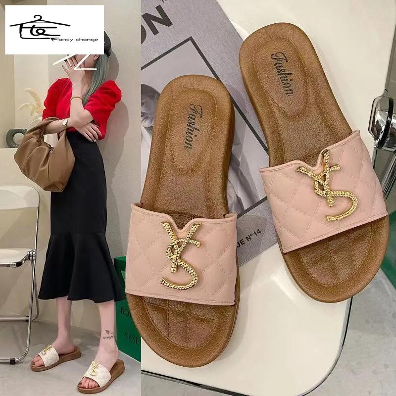 Dép Sandal Đế Dày Chống Trượt Thời Trang Dành Cho Nữ