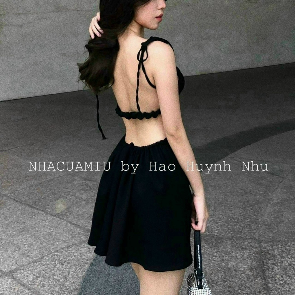 Đầm 2 dây buộc nơ vai hơ rluwng 1 dây chun dáng xòe nhẹ xinh