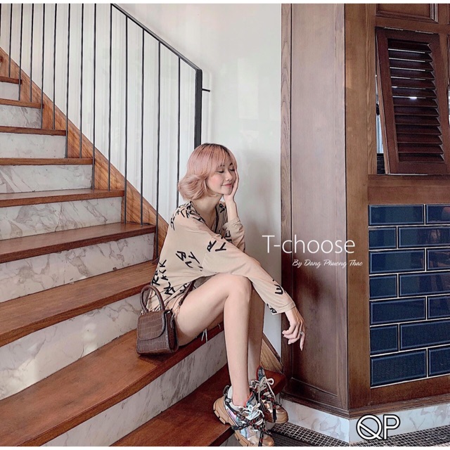 Pull giấy họa tiết dáng rộng