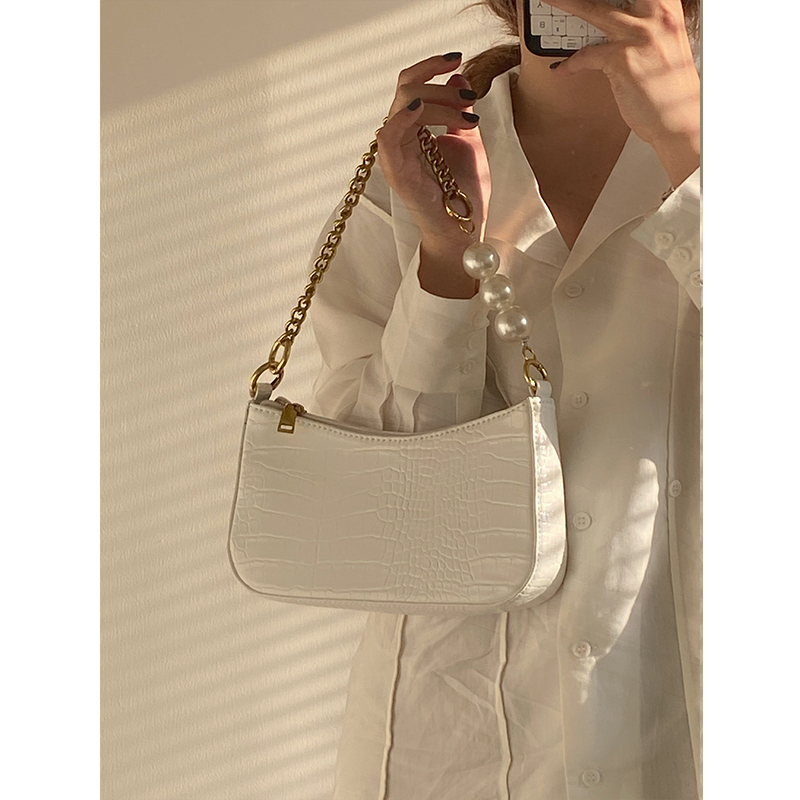 Túi Xách Phối Dây Xích Đính Ngọc Trai Kiểu Vintage Pháp Sang Trọng Thời Trang