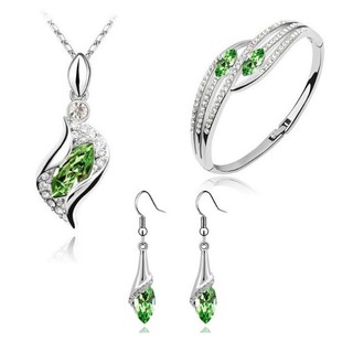 Bộ Trang Sức TiTan Quý Phái Dịu Dàng Tôn Vinh Phái Đẹp TITAN04