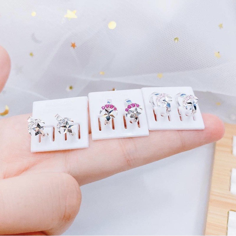 Bông tai cho bé khoá bấm chắc chắn , nhiều màu , sáng bóng , dễ thương - Vàng bạc Khải Khải