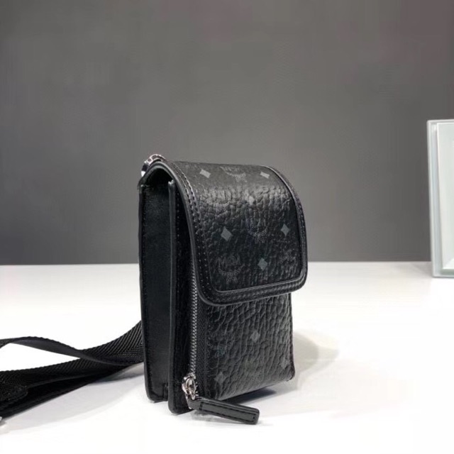 TÚI ĐỰNG ĐT M.C.M UNISEX