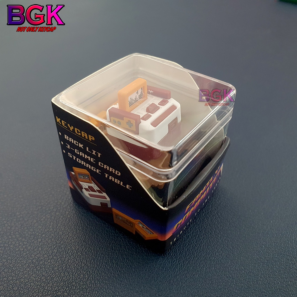 Keycap Artisan Hình Máy Game Nintendo FC Cực Đẹp và chi tiết ( keycap lẻ )