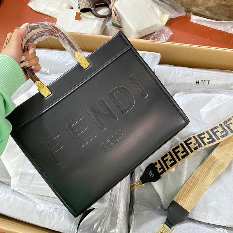 Túi FENDI TOTE