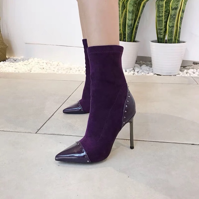 Boots da lộn gót nhọn [ sẵn hàng]