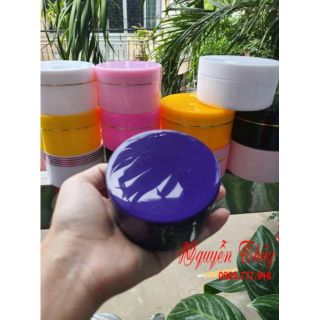 Hũ đựng kem body 150gr có sẵn màu trắng, đen, tím, hồng nhạt, vàng, hồng đậm, sọc tím