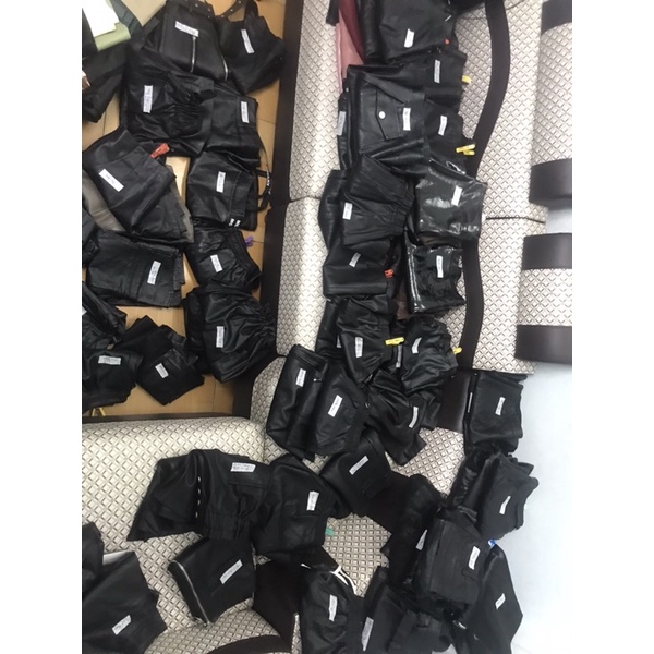 Chân váy da quần sooc da chọn livetream | BigBuy360 - bigbuy360.vn