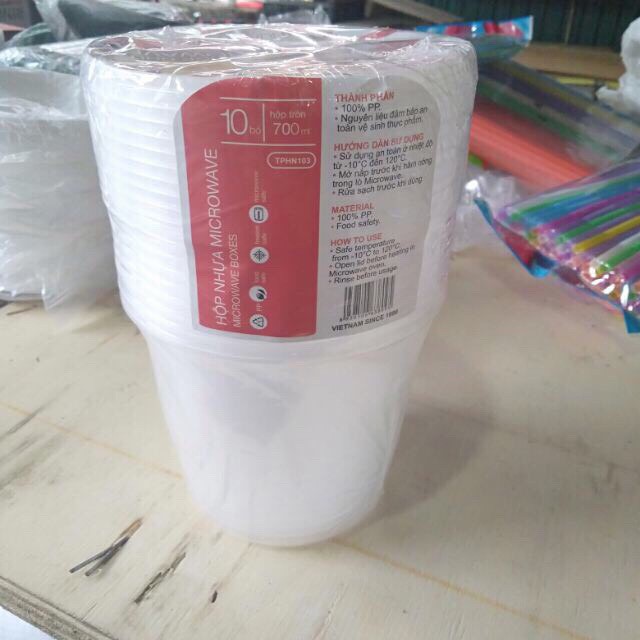 Hộp nhựa tròn Thuận Lợi 700ml có nắp đậy. Hàng Sài Gòn (chính hãng microwave)