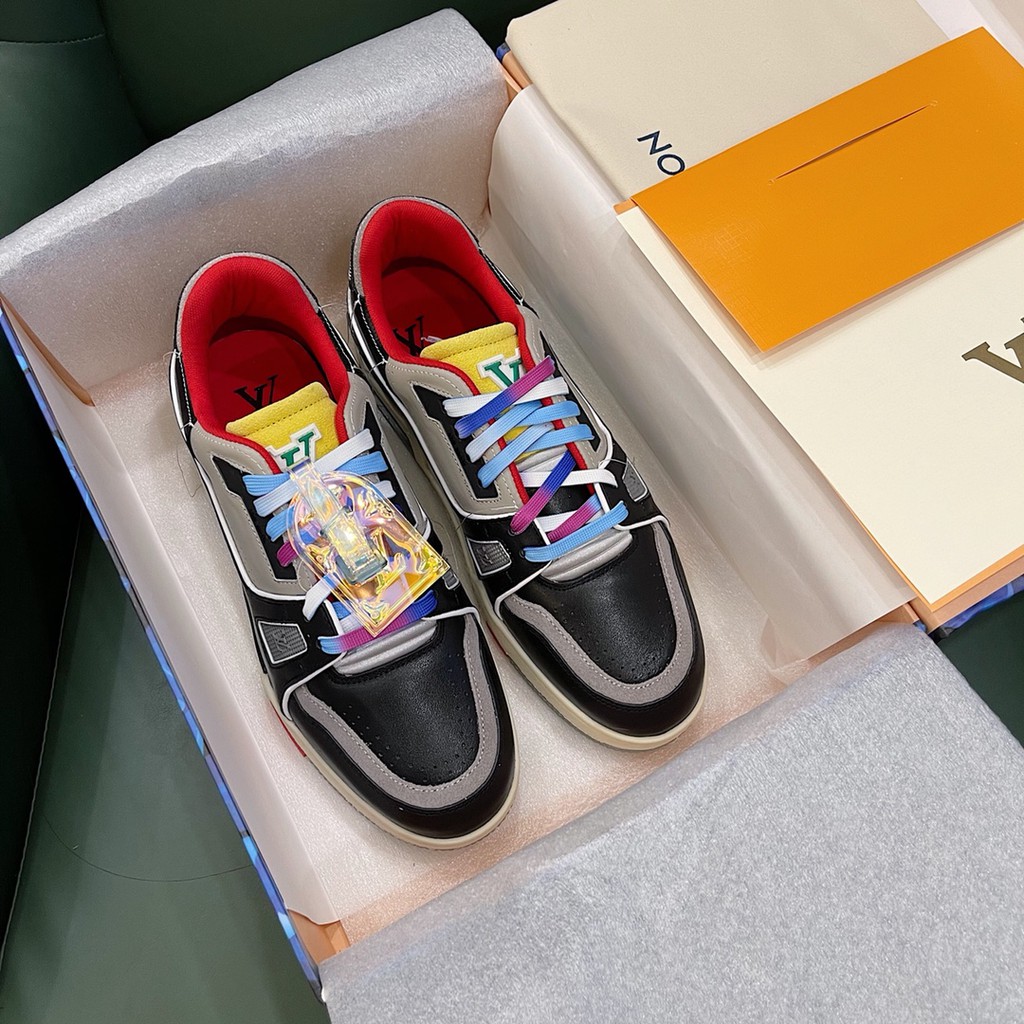 Giày sneakers nam da thật Louis Vuitton LV thiết kế cá tính, nổi bật và hiện đại