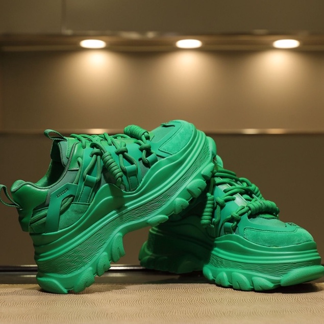 🎀COOL A Giày Sneaker Da Đế Dày Đa Năng Phong Cách Châu Âu Hàng Châu Âu da đế dày bánh xốp giày nhỏ màu trắng tăng chiều cao và hiện giày bố mỏng thường nữ đế trong triều