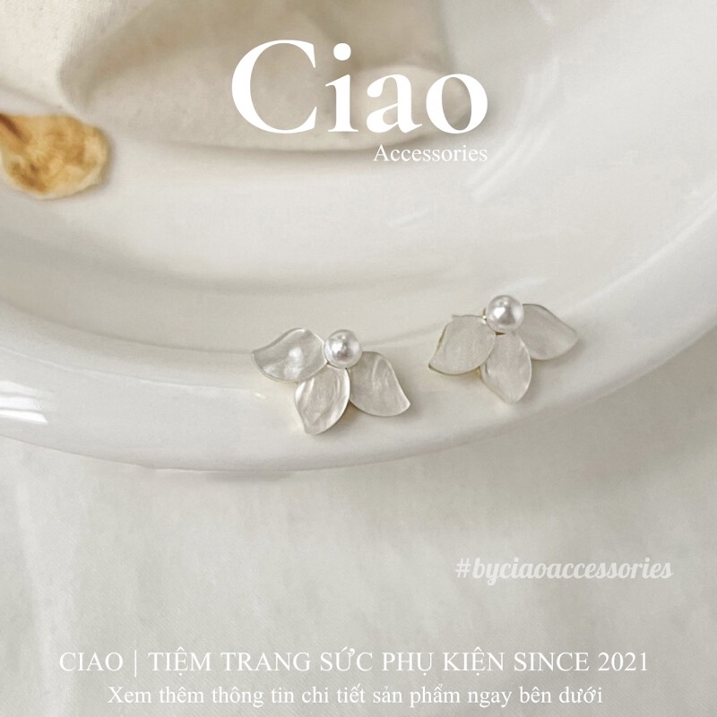 [HOẢ TỐC 1H] Khuyên tai/ Bông tai mạ bạc S925 thiết kế hình hoa đính hạt Jade Ciao