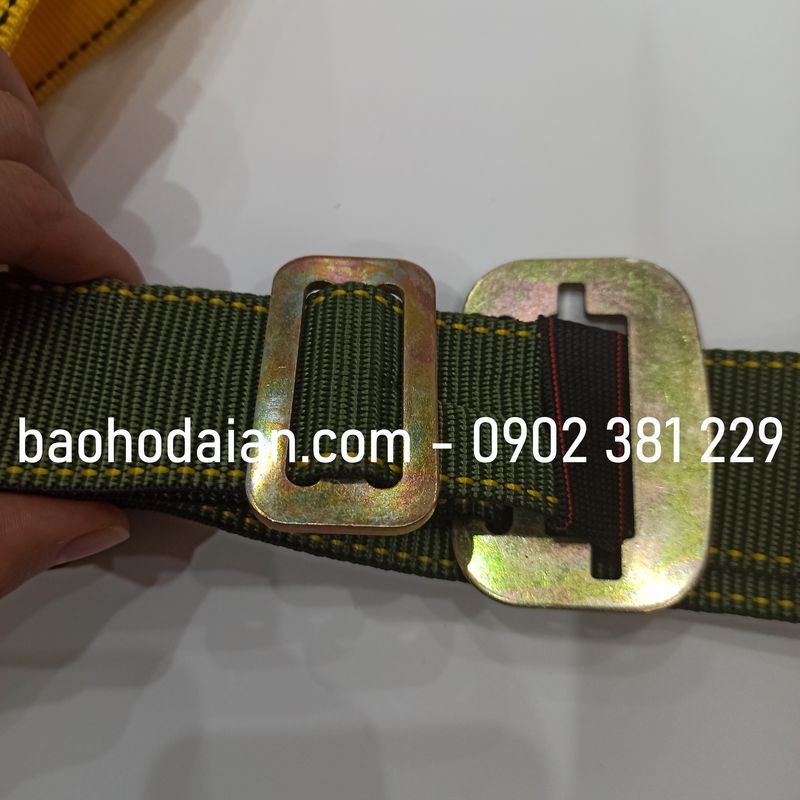 Dây đai an toàn toàn thân 1 móc lớn dây thừng D06 - hình thật