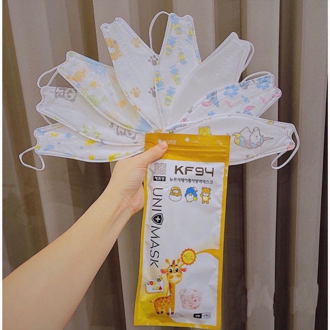 10 Chiếc khẩu trang 4 lớp Uni mask dành cho trẻ em kháng khuẩn và chống bụi mịn | BigBuy360 - bigbuy360.vn