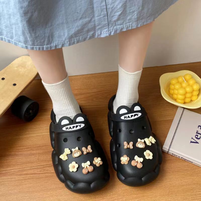 Dép Sandal Bít Mũi Đục Lỗ Chống Trượt Thời Trang Mùa Hè Cho Học Sinh