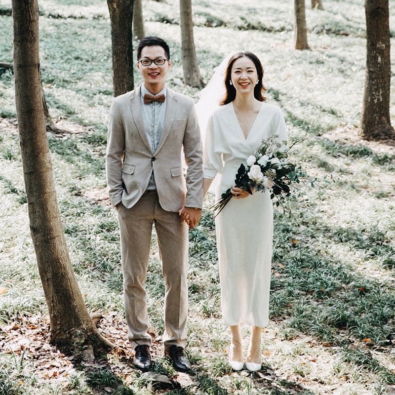 Áo Đầm Cưới Bằng Satin Màu Trơn Thiết Kế Đơn Giản Phong Cách Mới 2019 Cho Nữ