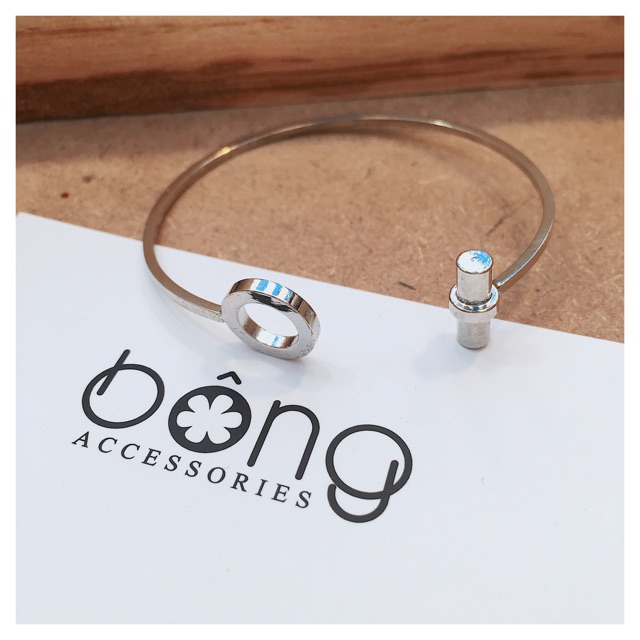 Vòng tay hình học