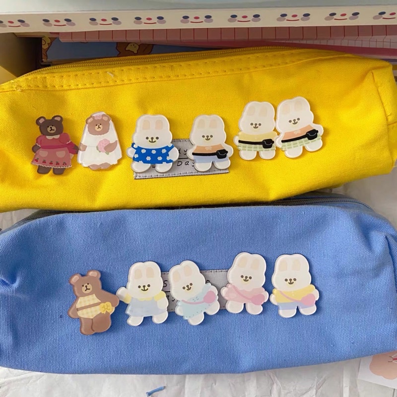 Huy hiệu cài áo thỏ đáng yêu