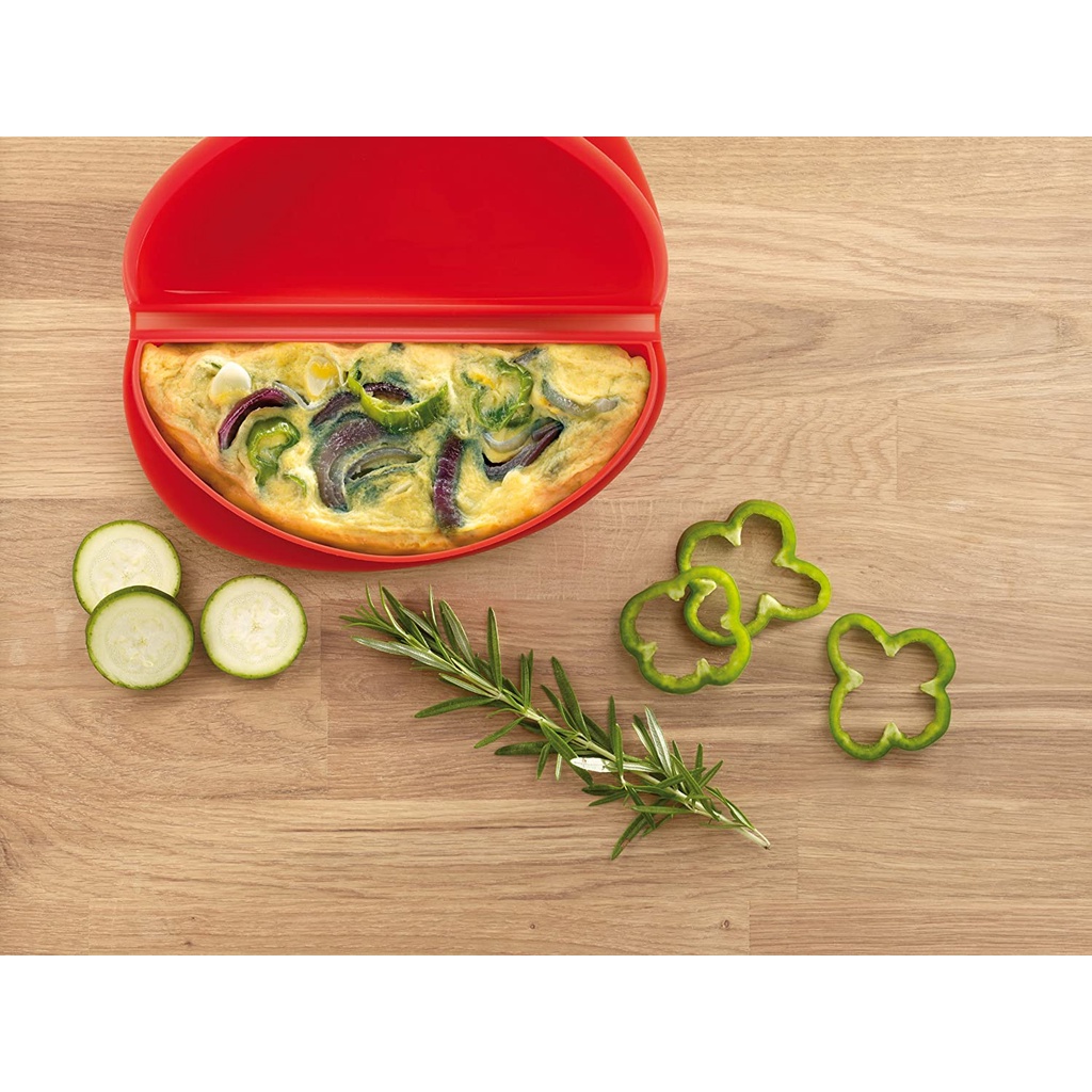 KHUÔN SILICONE HẤP TRỨNG LÒ VI SÓNG Lékue Omelette Maker - Microwave, MÀU ĐỎ - HÀNG NHẬP MỸ