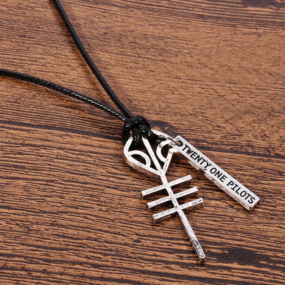 Dây chuyền mặt hình đầu lâu 21 Twenty One Pilots phong cách Hip Hop