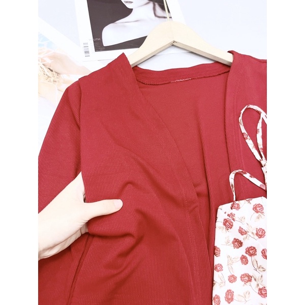 Set váy hai dây hoa hồng cúc bọc xòe dài mix áo len tăm đỏ tiểu thư loại 1 | BigBuy360 - bigbuy360.vn