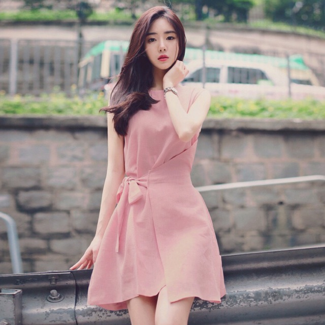 Váy cột nơ eo công sở thanh lịch