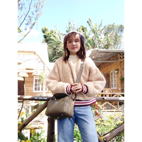 Áo len và lông cừu shop làm mẫu | BigBuy360 - bigbuy360.vn