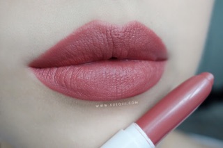 Son Colourpop lippie stix