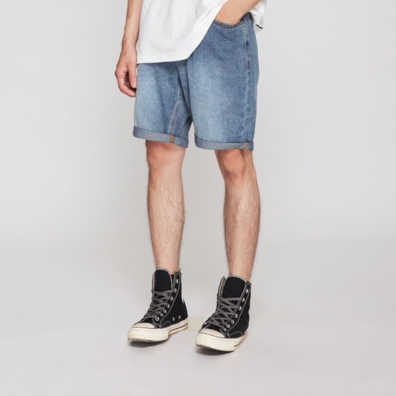Quần Short BOO Nam Vải Jeans Co Dãn Gập Gấu