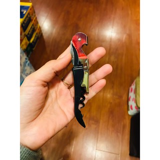 Dụng cụ khui rượu vang