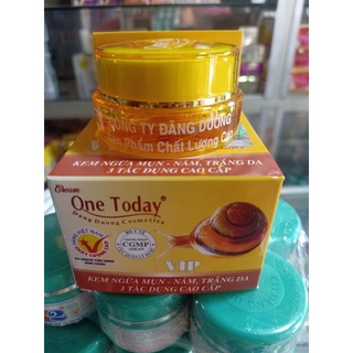 Kem one vip mụn nám trắng da 3 tác dụng 15g.