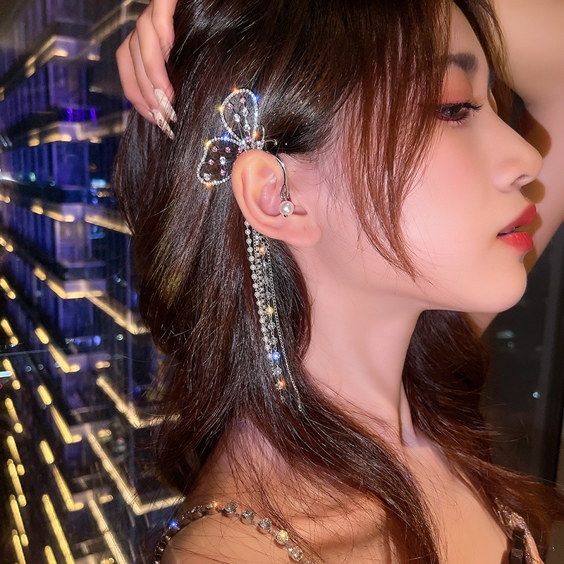 Khuyên tai hình bướm đính pha lê nhiều màu sắc lấp lánh thời trang Hàn Quốc