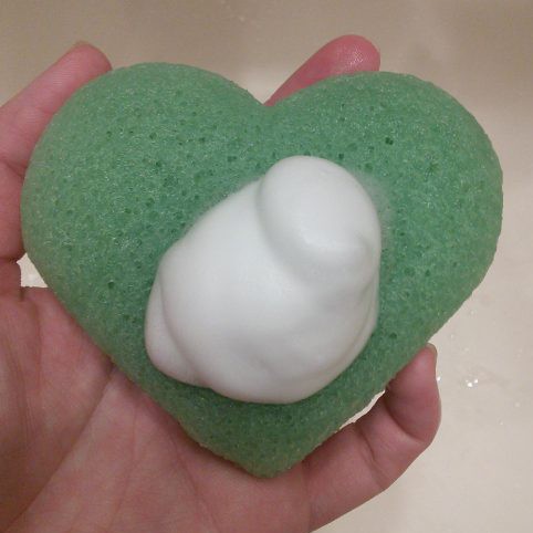 Sữa rửa mặt tạo bọt Hada Labo Gokujyun Foaming Cleanser 160ml | BigBuy360 - bigbuy360.vn