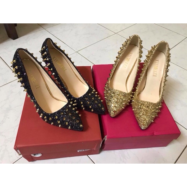 Giày cao gót louboutin