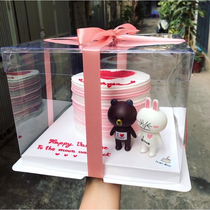 Hộp mica đựng bánh sinh nhật