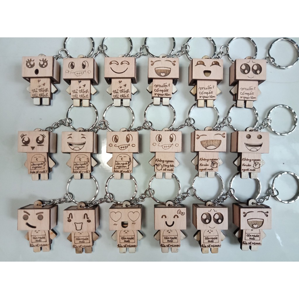 Combo 10 Móc khóa gỗ danbo nhiều hình ảnh ngộ nghĩnh đáng yêu