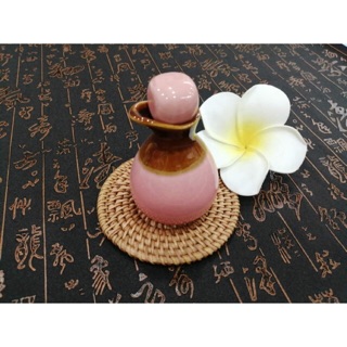 Lọ gốm đựng tinh dầu trong spa