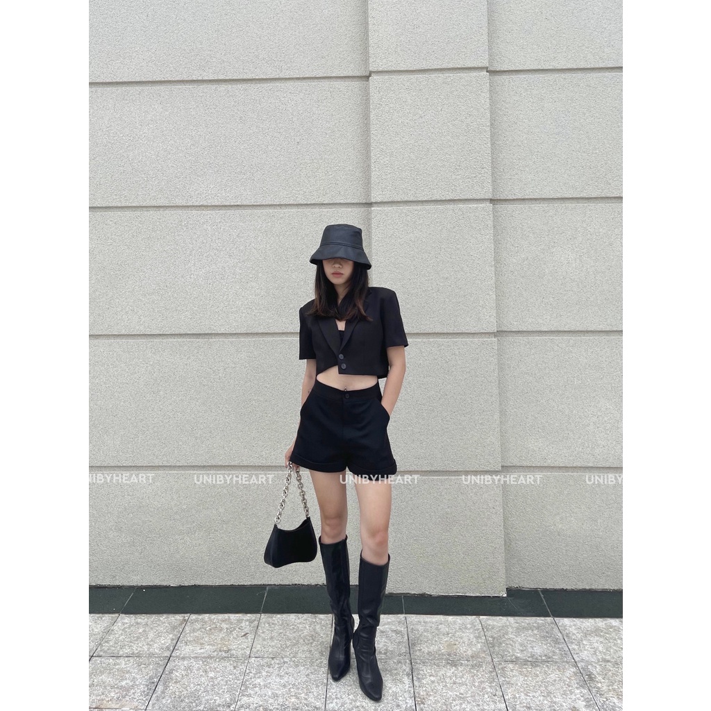 Áo blazer nữ Cira Blazer SMI013 dáng ngắn, thiết kế vạt lệch lạ mắt - Uni By Heart | BigBuy360 - bigbuy360.vn