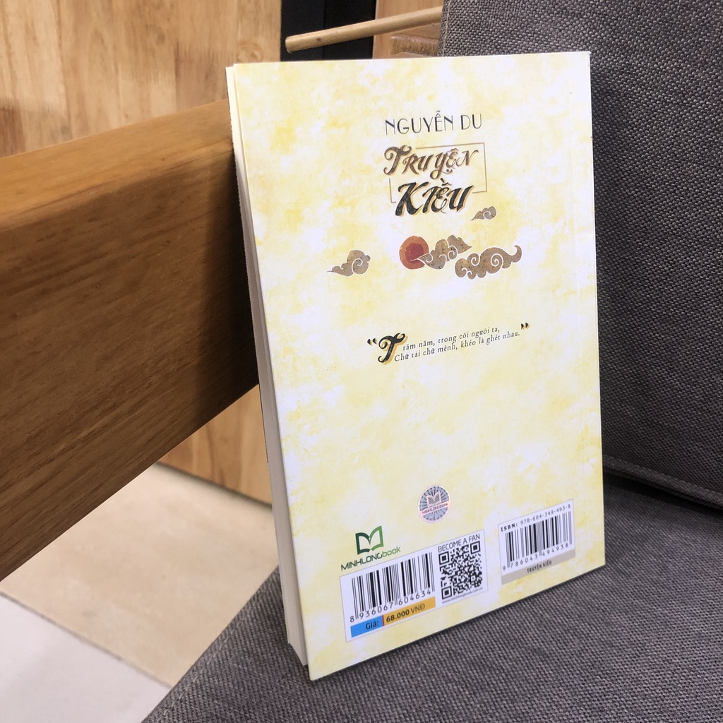 Sách: Truyện Kiều