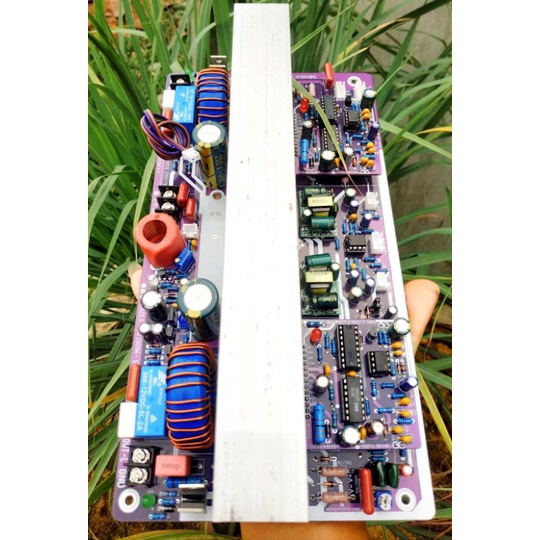 Mạch công suất class D 2 kênh stereo 2500W x 2