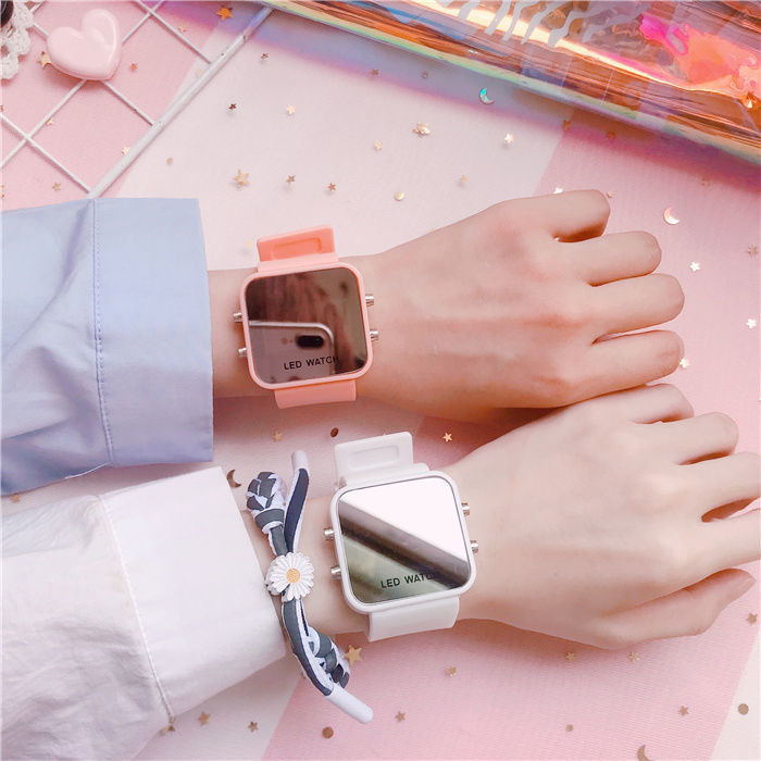 Đồng Hồ Thông Minh Có Đèn Led Phong Cách Hàn Quốc Thời Trang