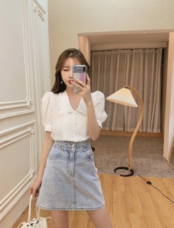ÁO SƠ MI THÊU HOA CỔ SEN