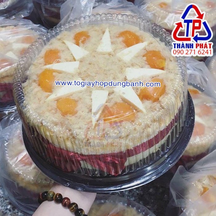 20 Hộp A024 đế đen đựng bánh bao đào tiên - bánh túi tiền