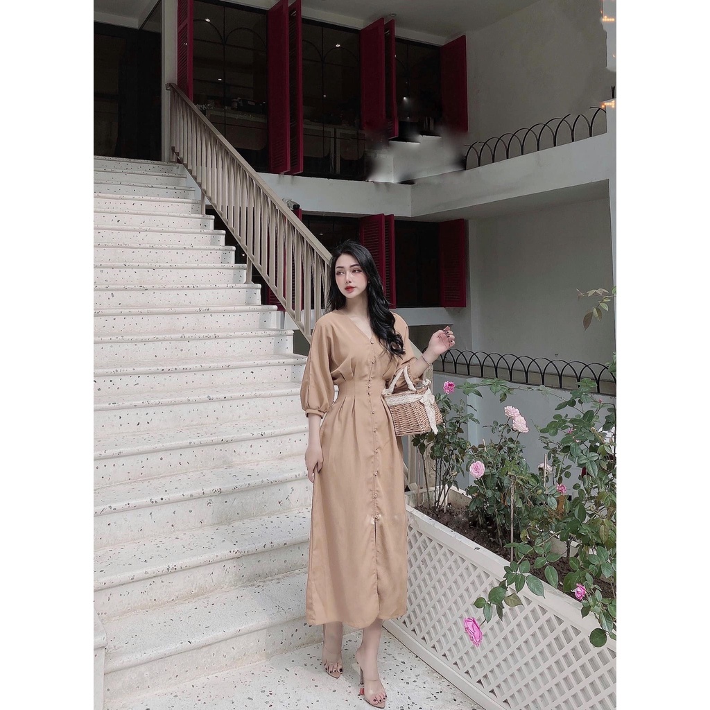 Váy cổ tim xuất sắc