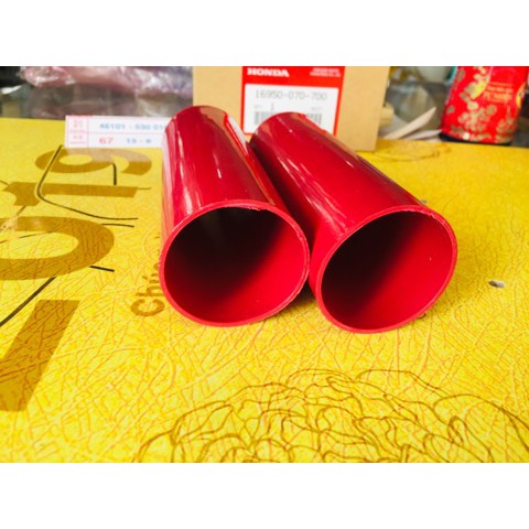 Honda 67-72: ống mũ nhựa đỏ hiệu Daiichi hàng thái cho honda 67-72