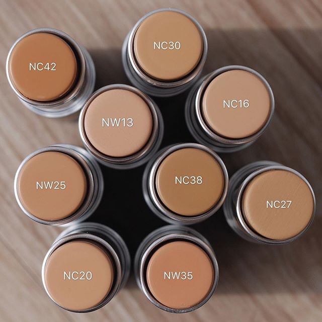 KEM NỀN ĐA NĂNG DẠNG THỎI MAC STUDIO FIX SOFT MATTE FOUNDATION STICK 9G CHÍNH HÃNG - 7771