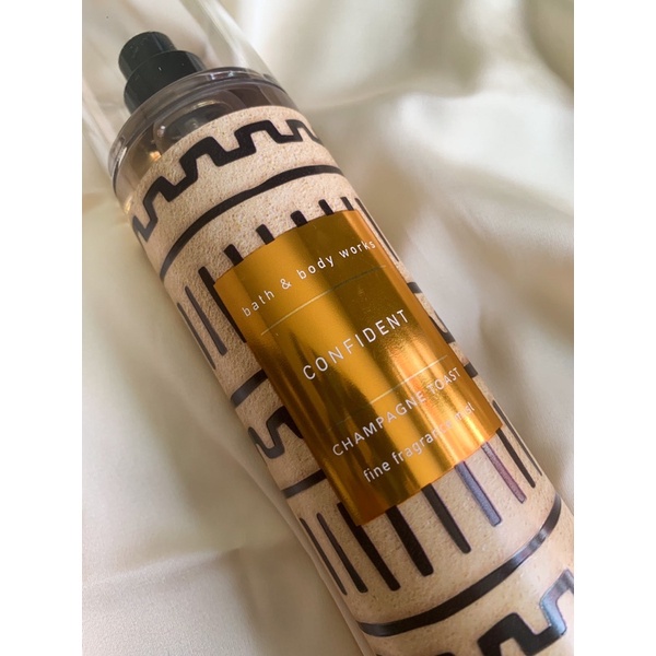 Xịt Thơm Toàn Thân Confident 𝑪𝒉𝒂𝒎𝒑𝒂𝒈𝒆 𝒕𝒐𝒂𝒔𝒕 30ml/50ml/100ml/Fullsize +jɥȽÿ08+