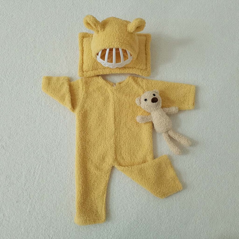 Bộ 4 Món Áo Liền Quần + Nón + Gấu Nhồi Bông Giữ Ấm Dùng Chụp Ảnh Cho Bé