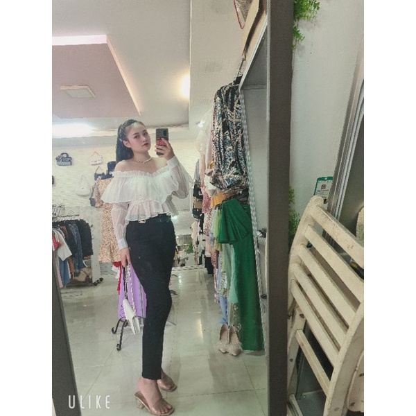 Áo trễ vai có đệm ngực