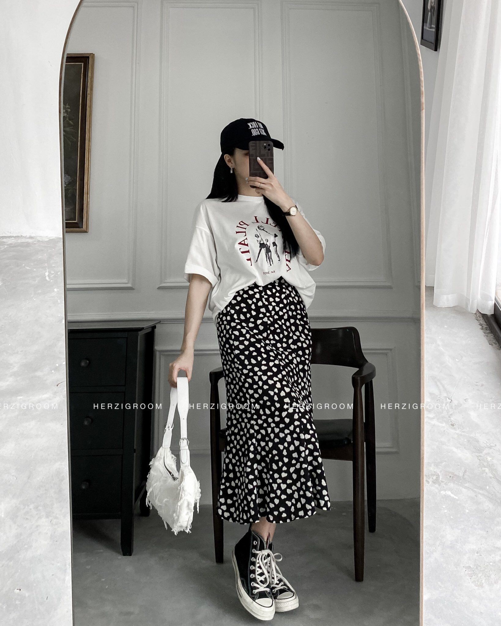 [Mã SKAMCLU7 giảm 10% tối đa 50K đơn 0Đ] Chân váy dài đuôi cá chấm bi - Q1324 | BigBuy360 - bigbuy360.vn